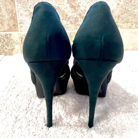 NWOB BEBE Giselle Green suede leather platform heels women’s size 9 - Picture 5 of 9